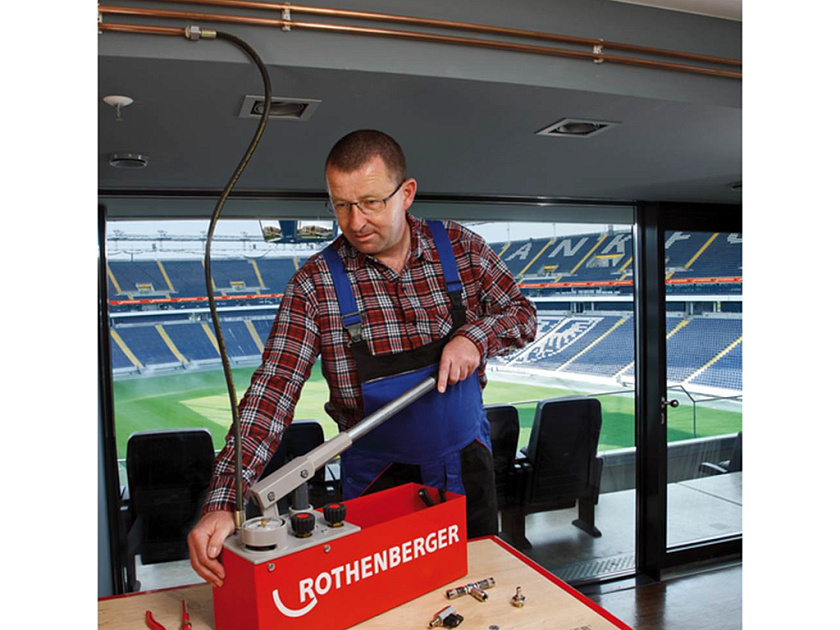 Ручной опрессовщик Rothenberger TP 25