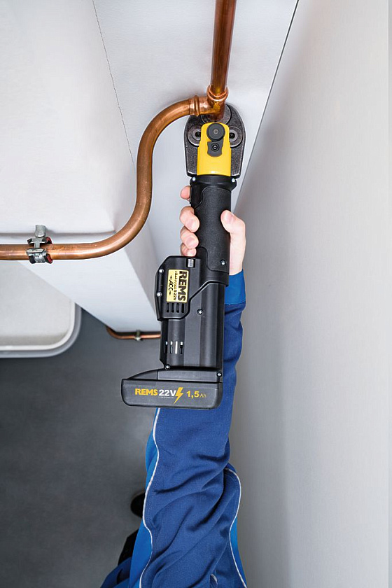 Аккумуляторный радиальный пресс Rems Mini-Press S 22V ACC Basic