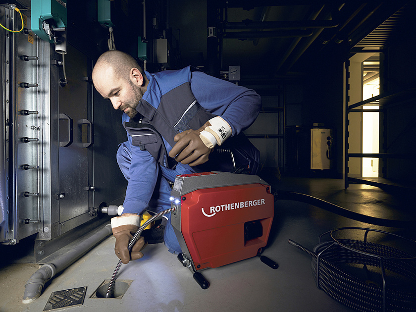 Аккумуляторная прочистная машина секционного типа Rothenberger R600 VarioClean (без набора)