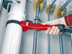 Автоматический ремешковый ключ для пластиковых труб Rothenberger EASYGRIP 3/4-6"